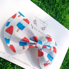 Load image into Gallery viewer, Rocket Pop Charlotte BOw
