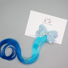 Load image into Gallery viewer, Blue Glitter Bow with Ombre Blue Hair Extension
