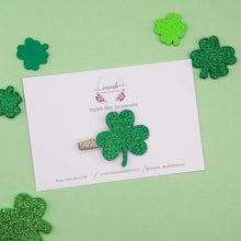 Load image into Gallery viewer, Shamrock Glitter Clip

