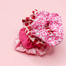 Load image into Gallery viewer, Valentine&#39;s Scrunchies
