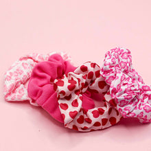 Load image into Gallery viewer, Valentine&#39;s Scrunchies
