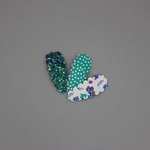 Load image into Gallery viewer, Mermaid Scalloped Snap Clip Set
